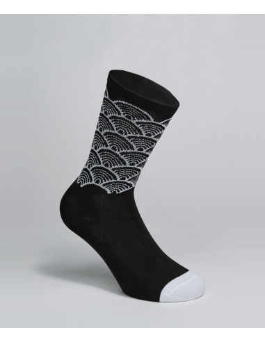Black Japan Wave Socks